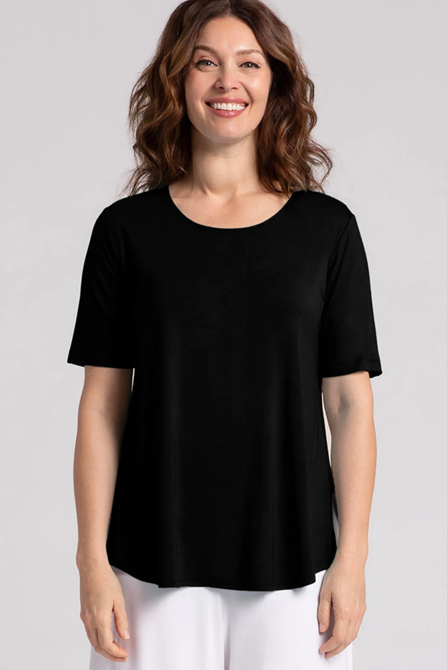 Sympli Tops>Bamboo Go To Classic T Relax Black