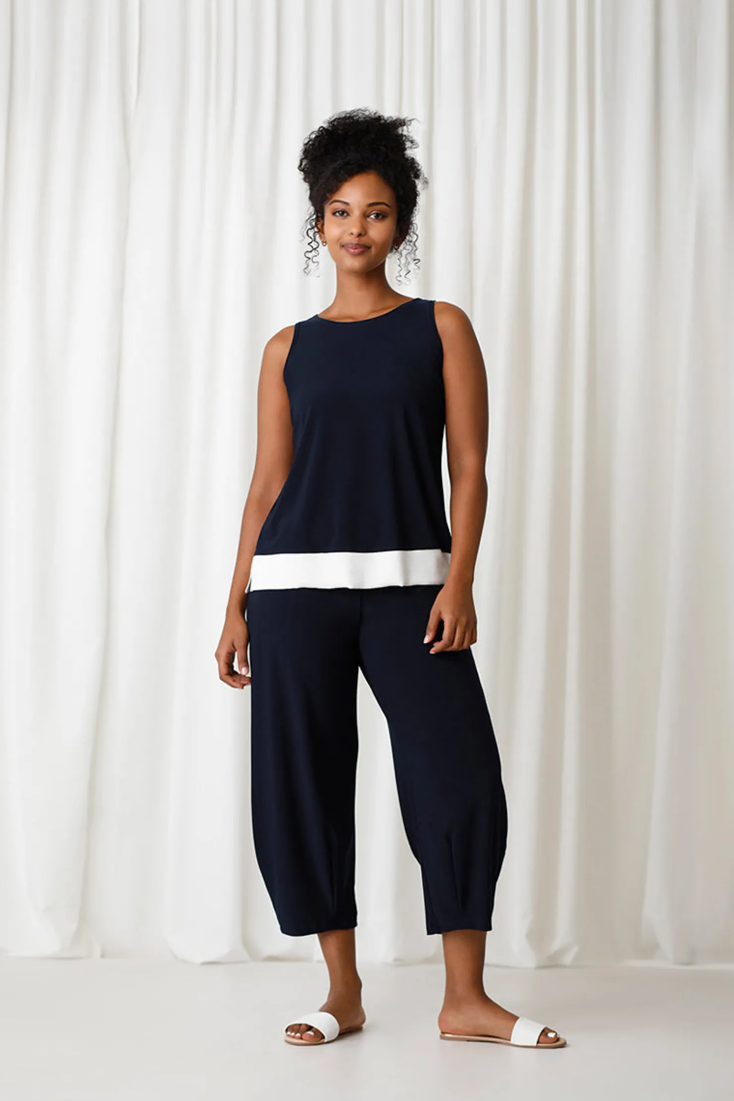Sympli Tops>Motion Tank Navy/Wht