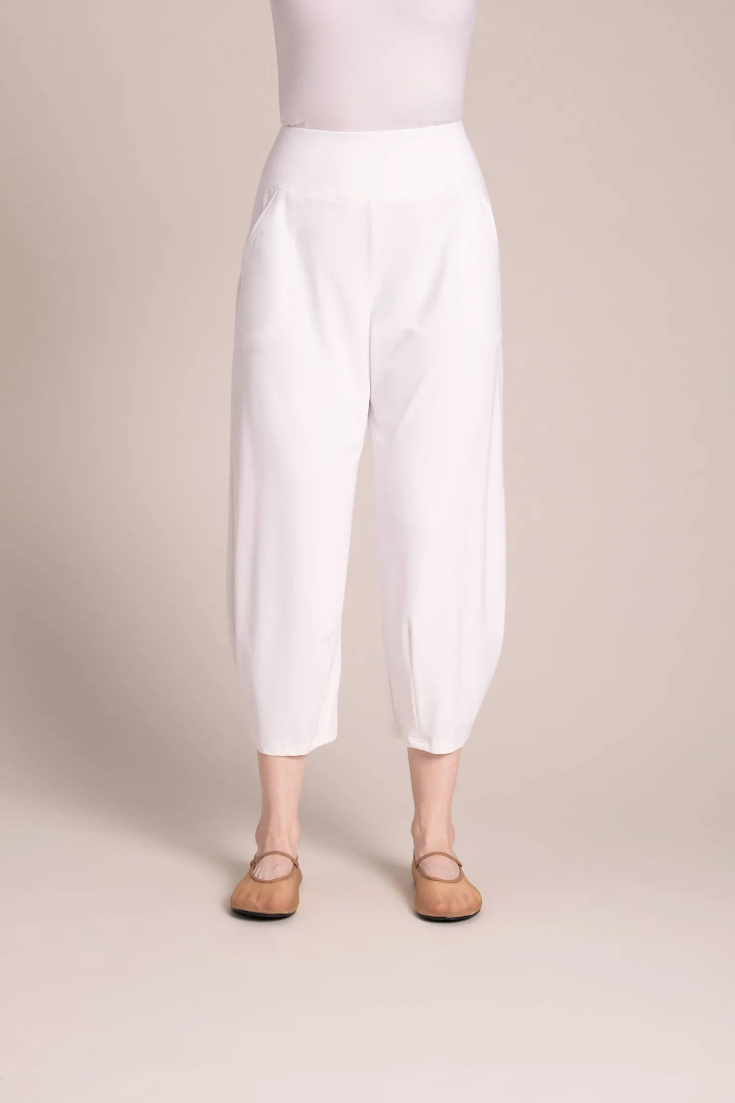 Sympli Bottoms>Narrow Lantern Pant White