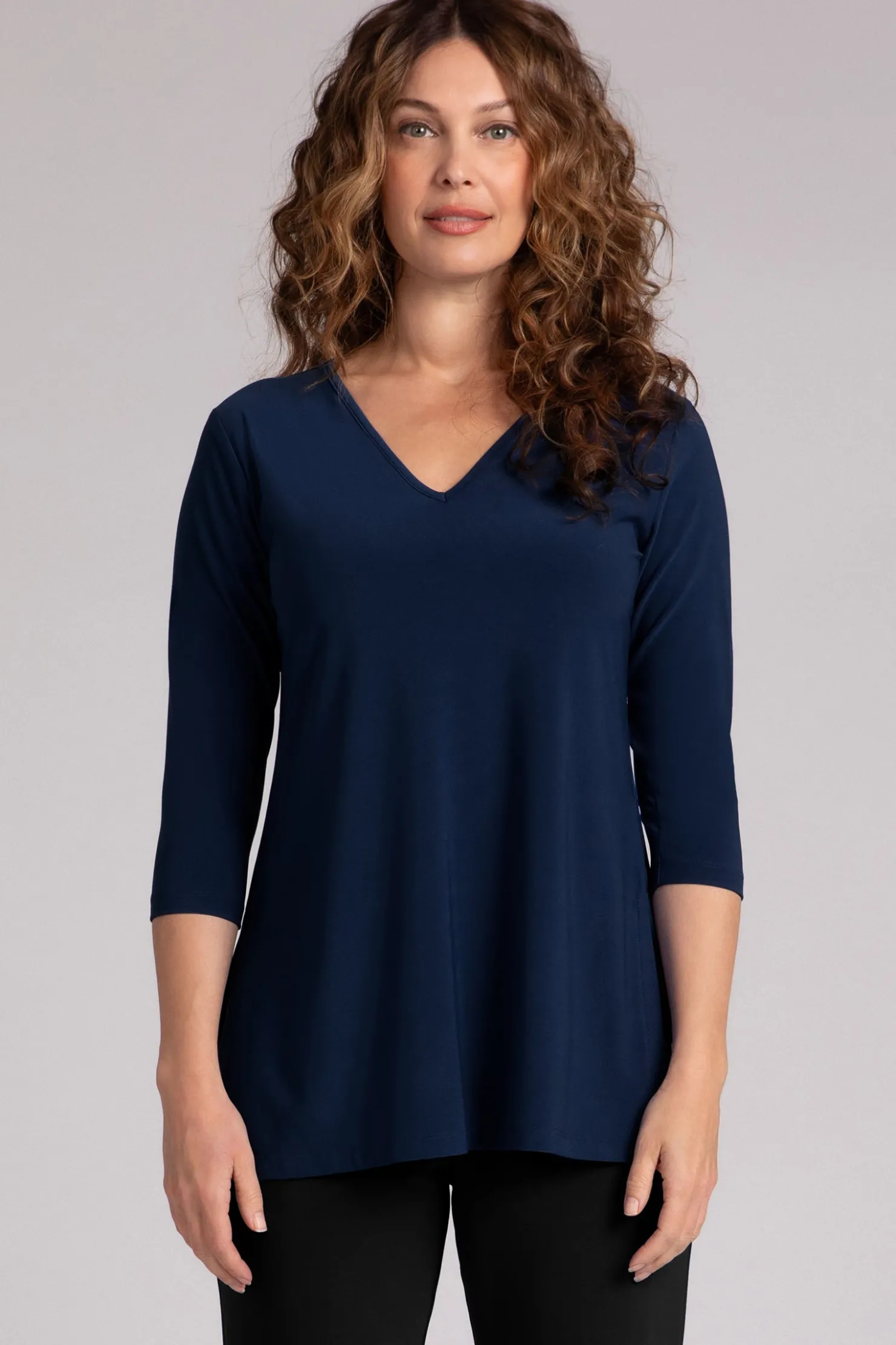 Sympli Tops>Nu Ideal V-Neck Tunic Navy