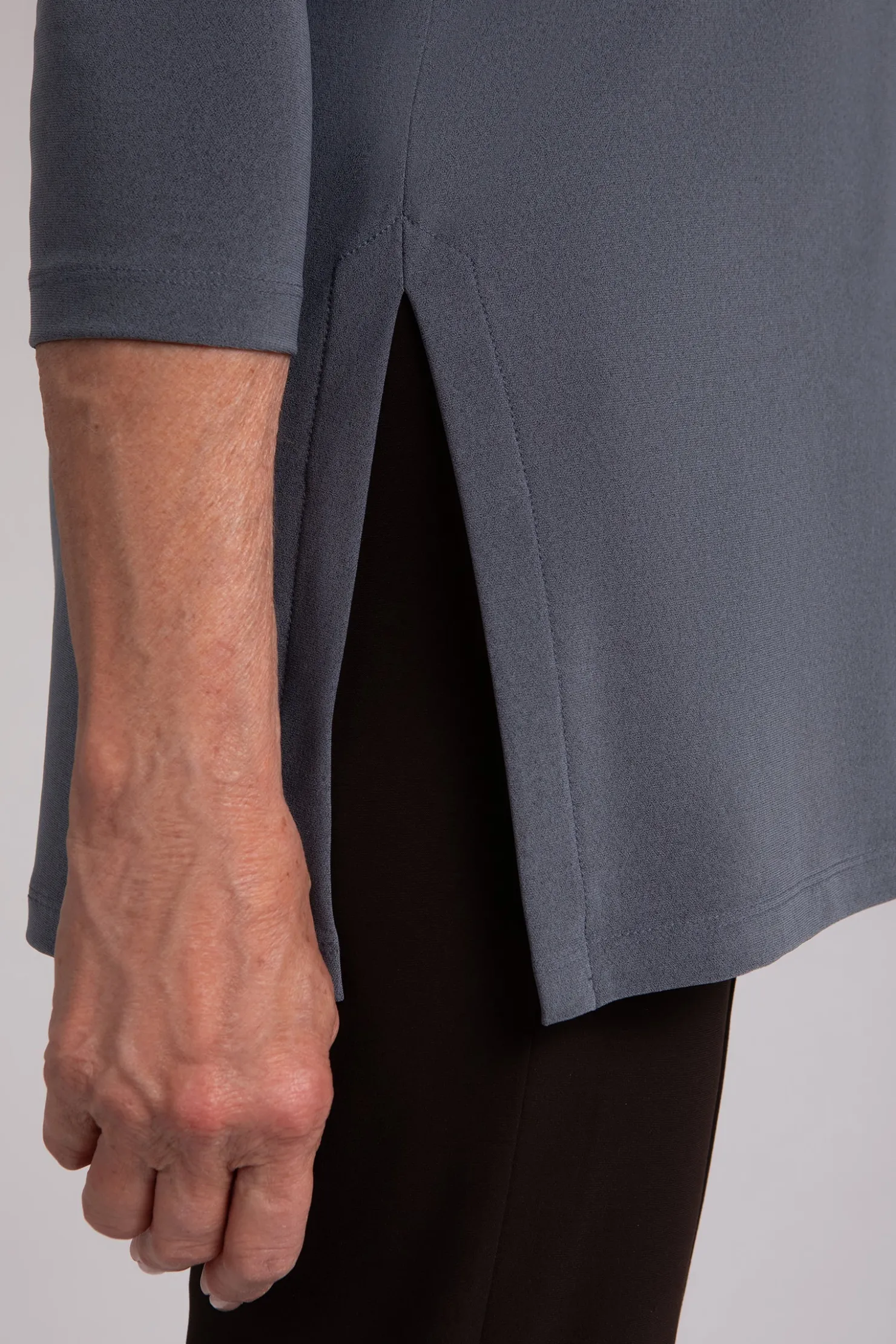 Sympli Tops>Nu Ideal V-Neck Tunic MelangeGunmetal