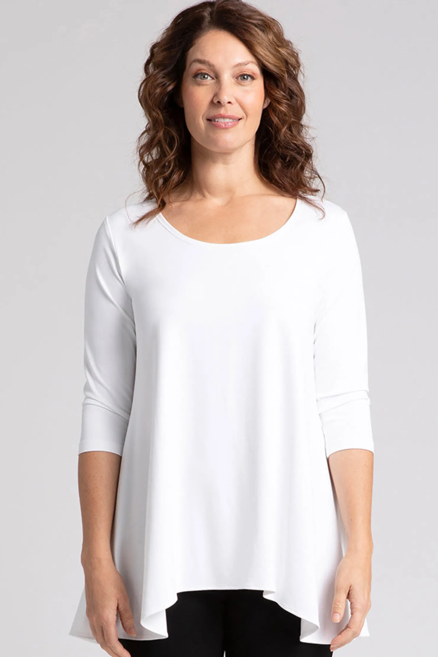 Sympli Tops>Nu True T White