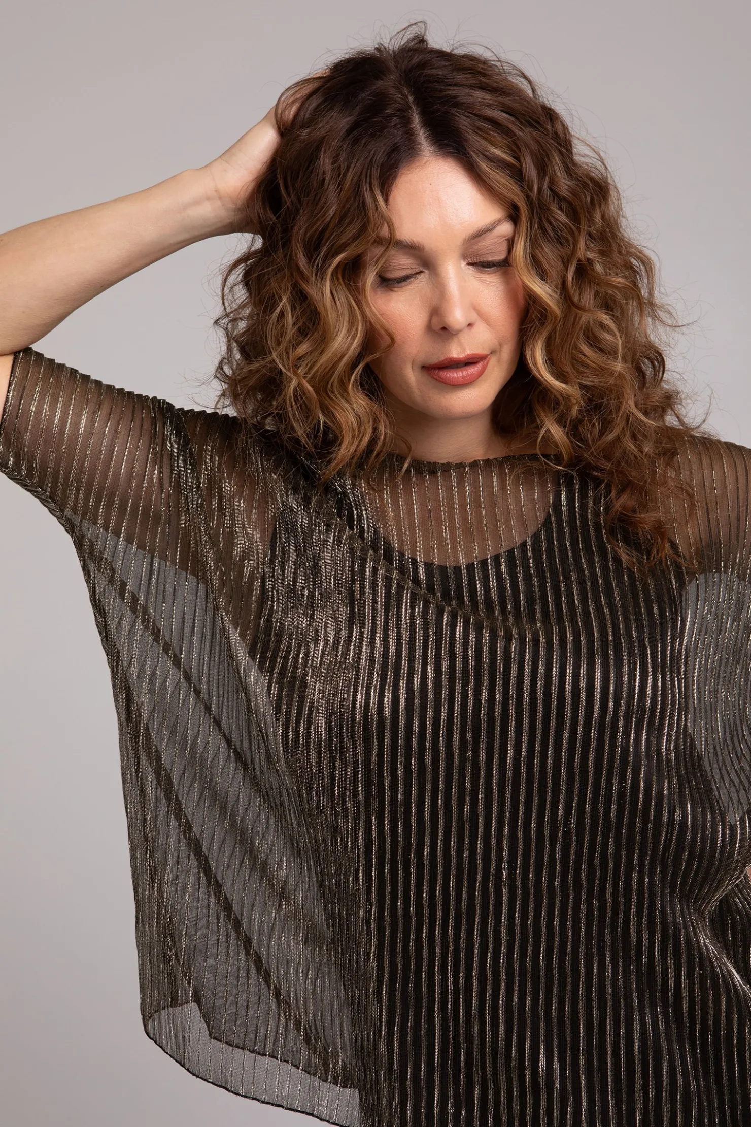 Sympli Tops>Pleated Mesh Nu Clip Top Black/Gold