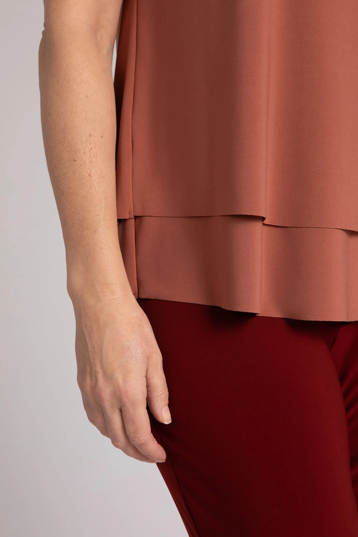 Sympli Tops>Sleeveless Double Layer Shell Terra