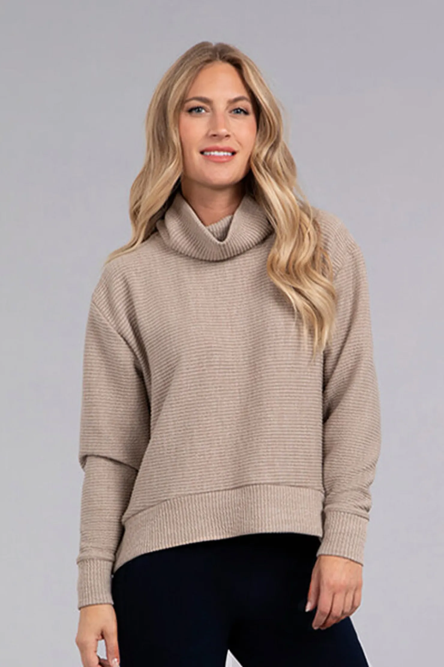 Sympli Sweaters & Cardigans>Turtle Neck High Low Rib Sweater Camel