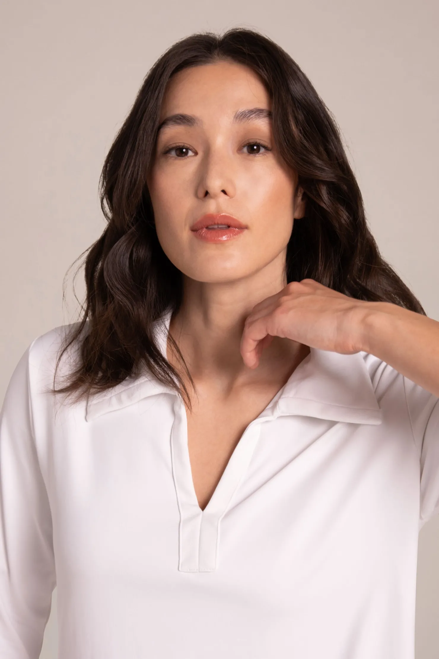 Sympli Tops>Weekender Top White